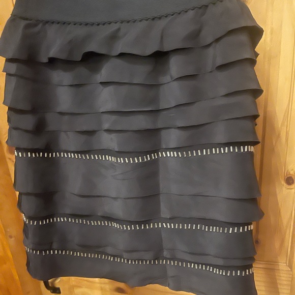 BCBGMAXAZRIA skirt - Picture 1 of 4